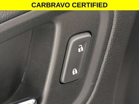 Certified 2022 GMC Canyon AT4 w/ Trailering Package AWD/4WD image 11