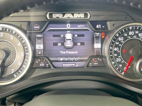 Used 2022 RAM 1500 Big Horn image 12