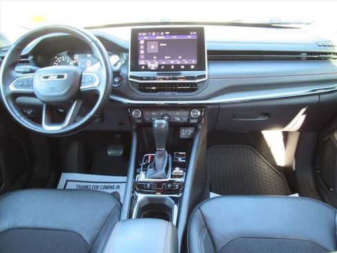 Used 2022 Jeep Compass Trailhawk w/ Trailhawk Convenience Group image 10