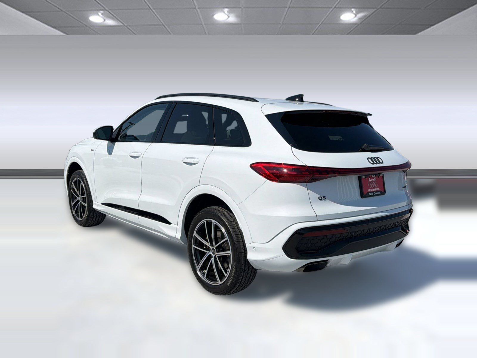 New 2026 Audi Q5 Premium Plus AWD/4WD image 3