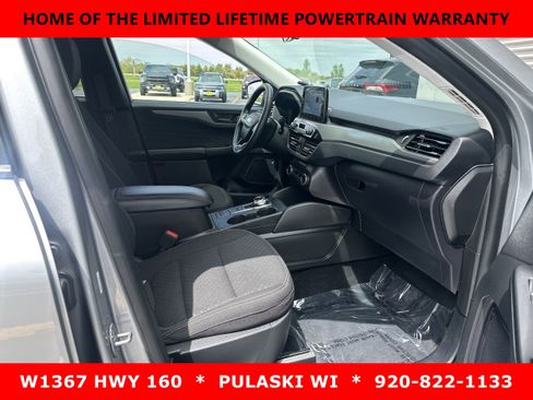 Used 2024 Ford Escape Active AWD/4WD image 4