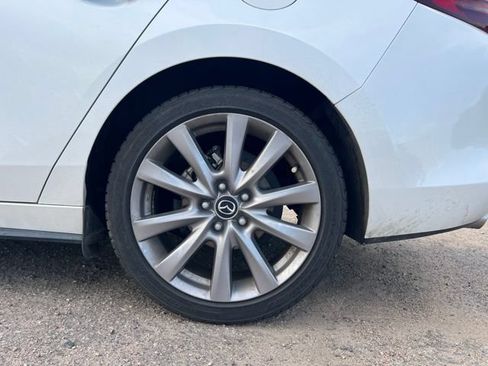 Used 2019 MAZDA MAZDA3 Sedan FWD image 14