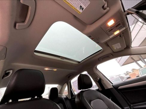 Used 2021 Volkswagen Jetta SE image 25