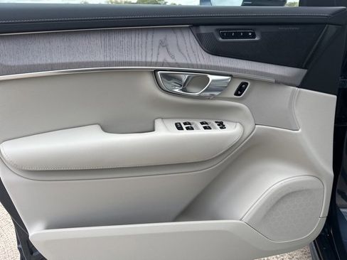 New 2026 Volvo XC90 B6 Ultra w/ Protection Package image 12