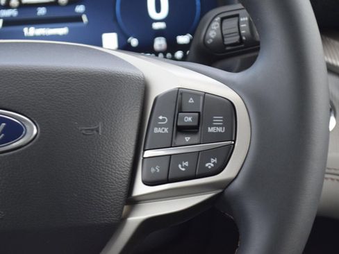 New 2026 Ford Explorer Active w/ Active Comfort Package image 10