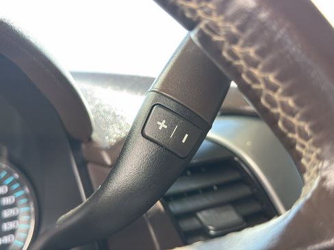 Used 2020 Chevrolet Tahoe Premier AWD/4WD image 15