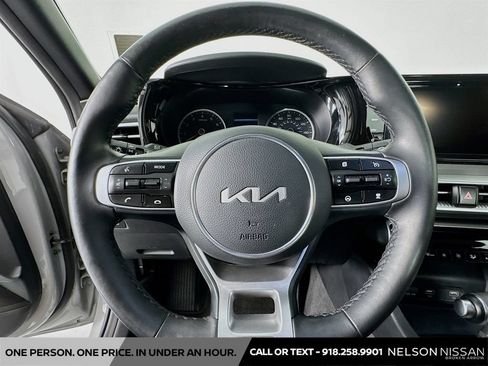 Used 2023 Kia K5 GT-Line AWD/4WD image 11