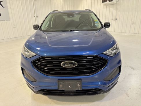 Used 2022 Ford Edge SE w/ Black Appearance Package image 8