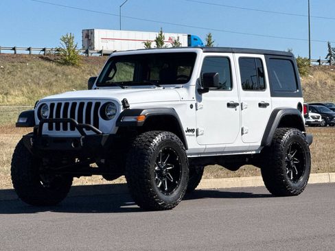 Used 2021 Jeep Wrangler Unlimited Sport AWD/4WD image 7