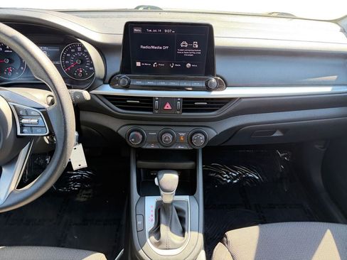 Used 2023 Kia Forte LXS FWD image 12