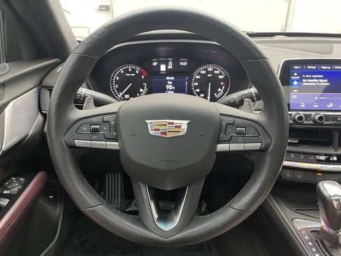 Used 2023 Cadillac CT4 Sport RWD image 19