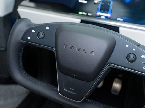 Used 2023 Tesla Model X Plaid AWD/4WD image 55