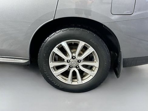 Used 2015 Nissan Pathfinder S image 30