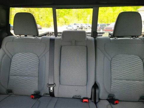 New 2025 RAM 1500 Big Horn image 21