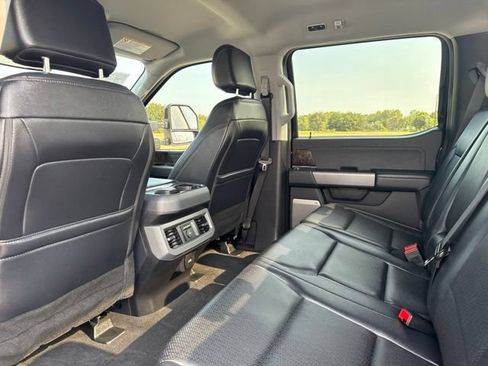 Used 2025 Ford F250 Lariat AWD/4WD image 18