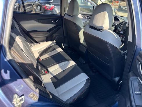 Used 2018 Subaru Crosstrek 2.0i Limited image 11