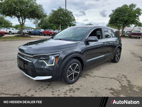 Used 2023 Kia Niro LX FWD image 1