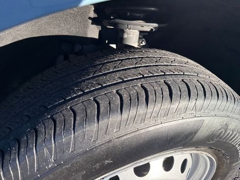 Used 2022 Ford Maverick XL image 22