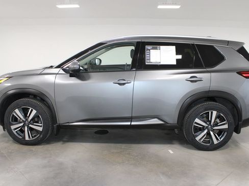 Used 2023 Nissan Rogue SL FWD image 7