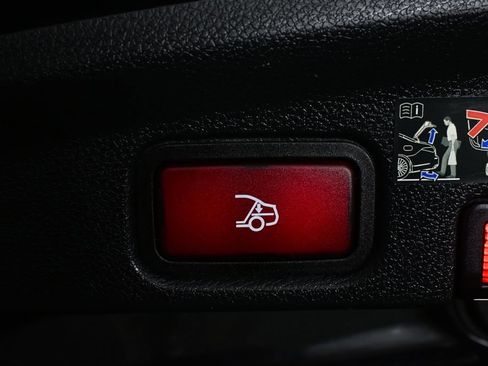 Certified 2023 Mercedes-Benz E 450 4MATIC Cabriolet image 29