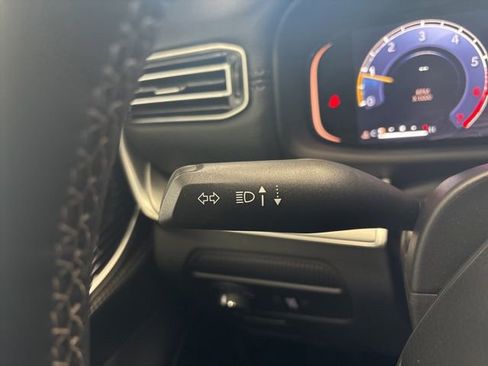 New 2026 Jeep Grand Wagoneer L Limited AWD/4WD image 37