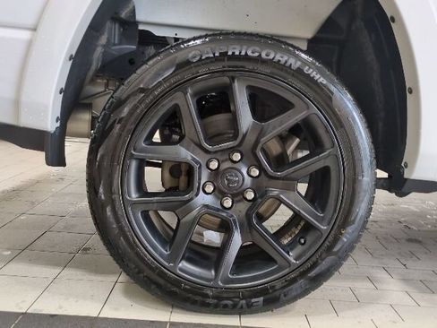 Used 2022 RAM 1500 Laramie AWD/4WD image 24