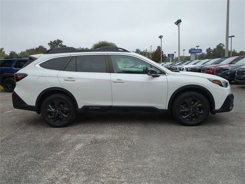 Used 2021 Subaru Outback Onyx Edition XT image 3