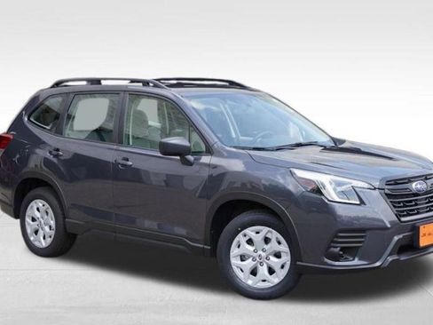 Used 2022 Subaru Forester image 1