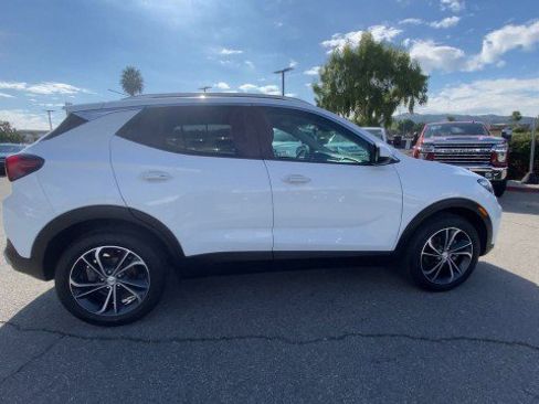 Used 2021 Buick Encore GX Select image 9