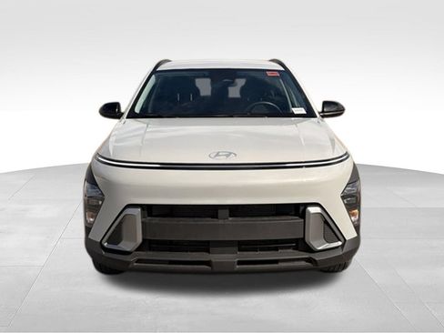 Used 2026 Hyundai Kona SEL Sport FWD image 3