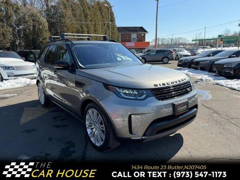 Used 2017 Land Rover Discovery First Edition image 4