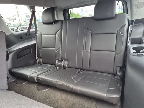 Used 2017 Chevrolet Suburban LT AWD/4WD image 27