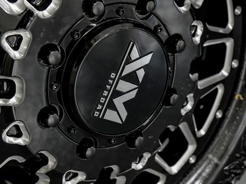 Used 2023 Chevrolet Silverado 3500 LT w/ Convenience Package image 59