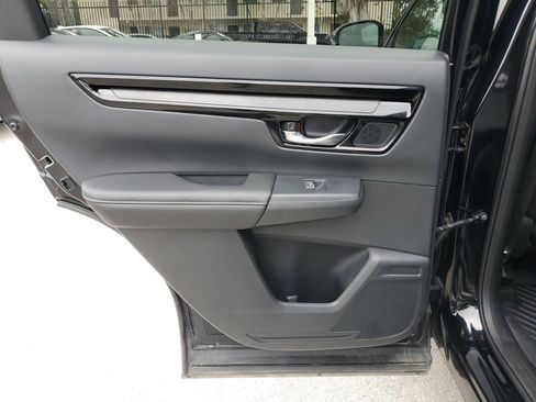 Used 2025 Honda CR-V EX-L image 12