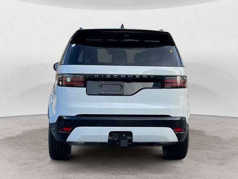 New 2025 Land Rover Discovery Dynamic SE image 4