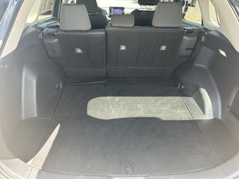 Used 2025 Toyota RAV4 XLE AWD/4WD image 20