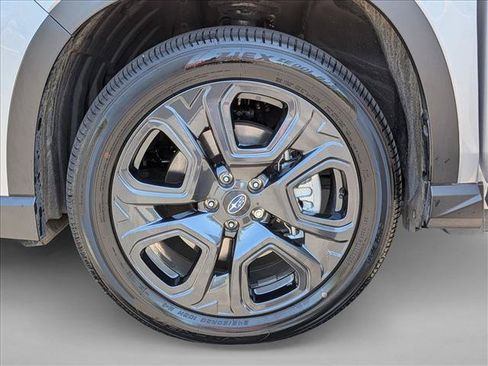 Certified 2025 Subaru Ascent Bronze Edition AWD/4WD image 26