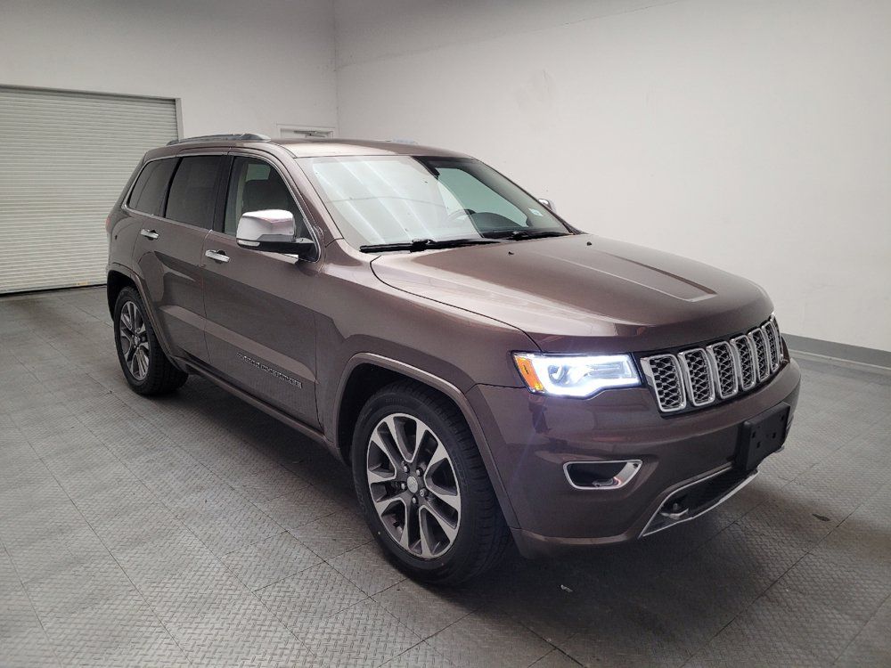 Used 2018 Jeep Grand Cherokee Overland AWD/4WD image 13