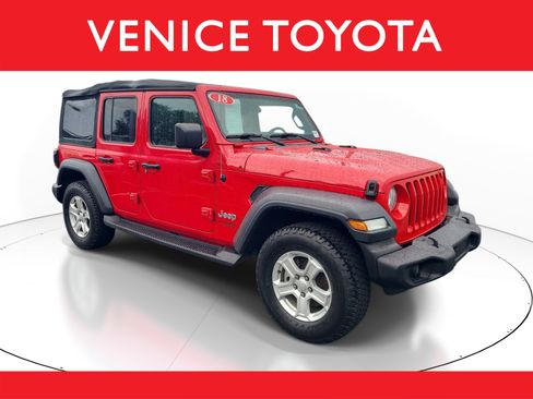 Used 2018 Jeep Wrangler Unlimited Sport S AWD/4WD image 1
