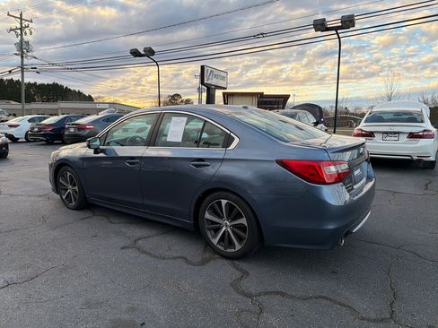 Used 2015 Subaru Legacy 3.6R Limited image 3
