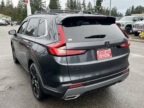 Used 2025 Honda CR-V Sport Touring image 9