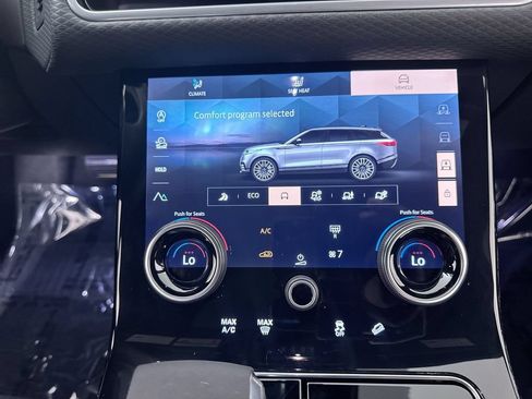 Used 2022 Land Rover Range Rover Velar R-Dynamic S AWD/4WD image 17
