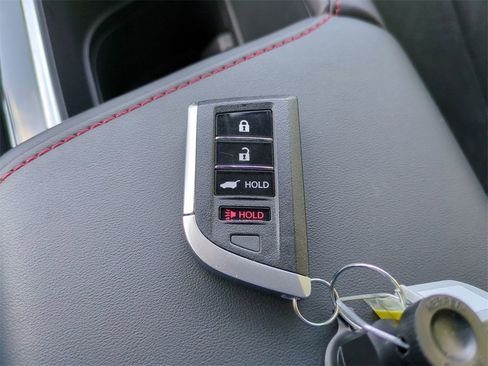 Certified 2025 Acura ADX A-Spec image 29