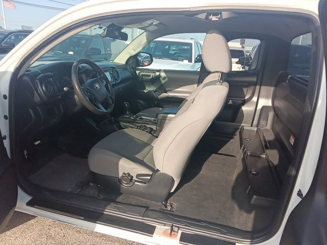 Used 2019 Toyota Tacoma SR RWD image 5