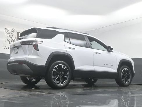 New 2026 Chevrolet Equinox LT w/ LPO, Floor Liner Package FWD image 11