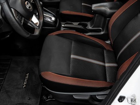 Used 2025 Nissan Versa SR w/ Trunk Package image 36