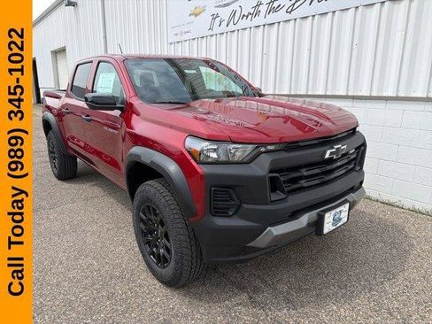 New 2026 Chevrolet Colorado Trail Boss AWD/4WD image 3