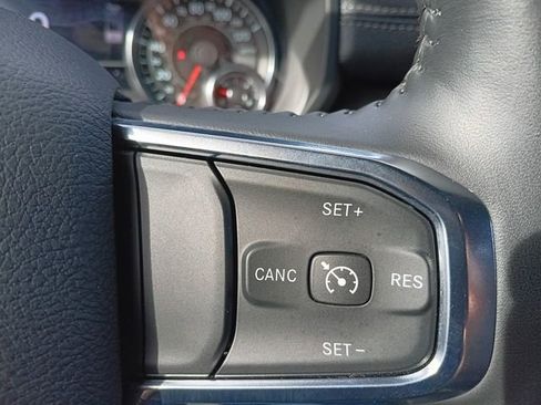 Used 2024 RAM 1500 Laramie image 9
