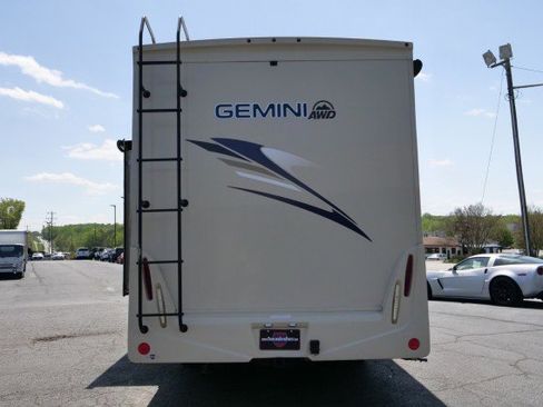 Used 2020 Ford Transit 350 138 Low Roof DRW AWD w/ Motorhome Prep Package image 6