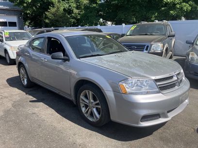 Used 2014 Dodge Avenger SE w/ Rallye Appearance Group